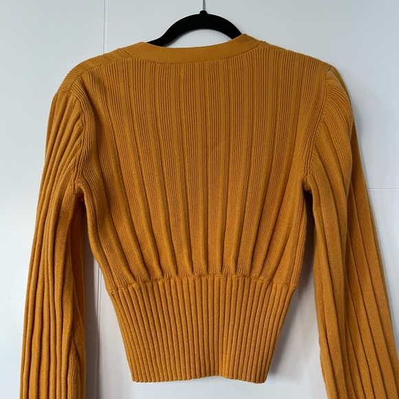 *LIKE NEW*  WILFRED plunge front cardigan in MUSTARD - Picture 4 of 4
